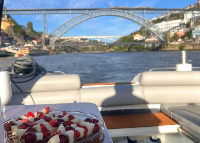 Ботель Douro4sailing *