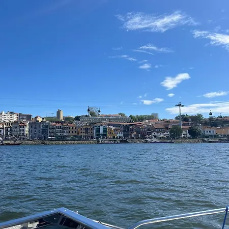 Botel Douro4sailing Oporto