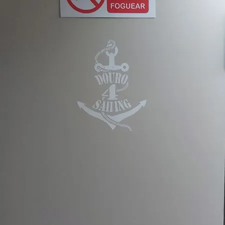 Douro4sailing 보트호텔 *